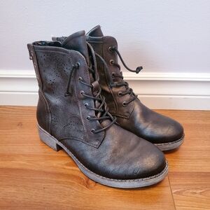 Radar Dark Grey Short Boots